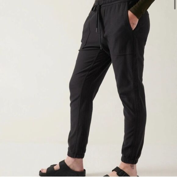 Athleta Farallon Joggers - Picture 5 of 11